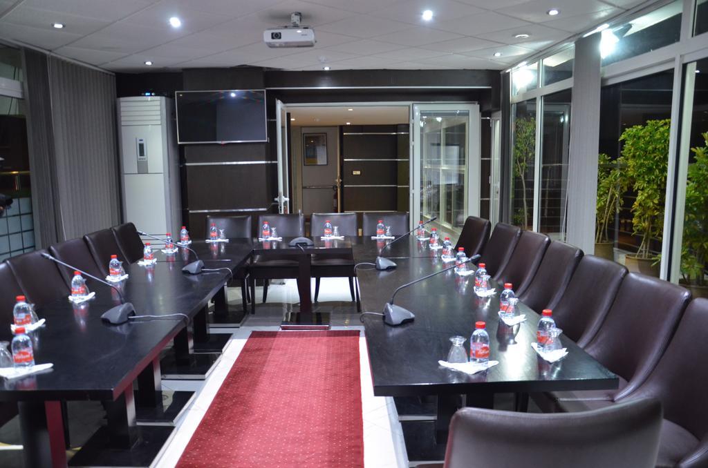 Malak Hotel Rabat Ngoại thất bức ảnh