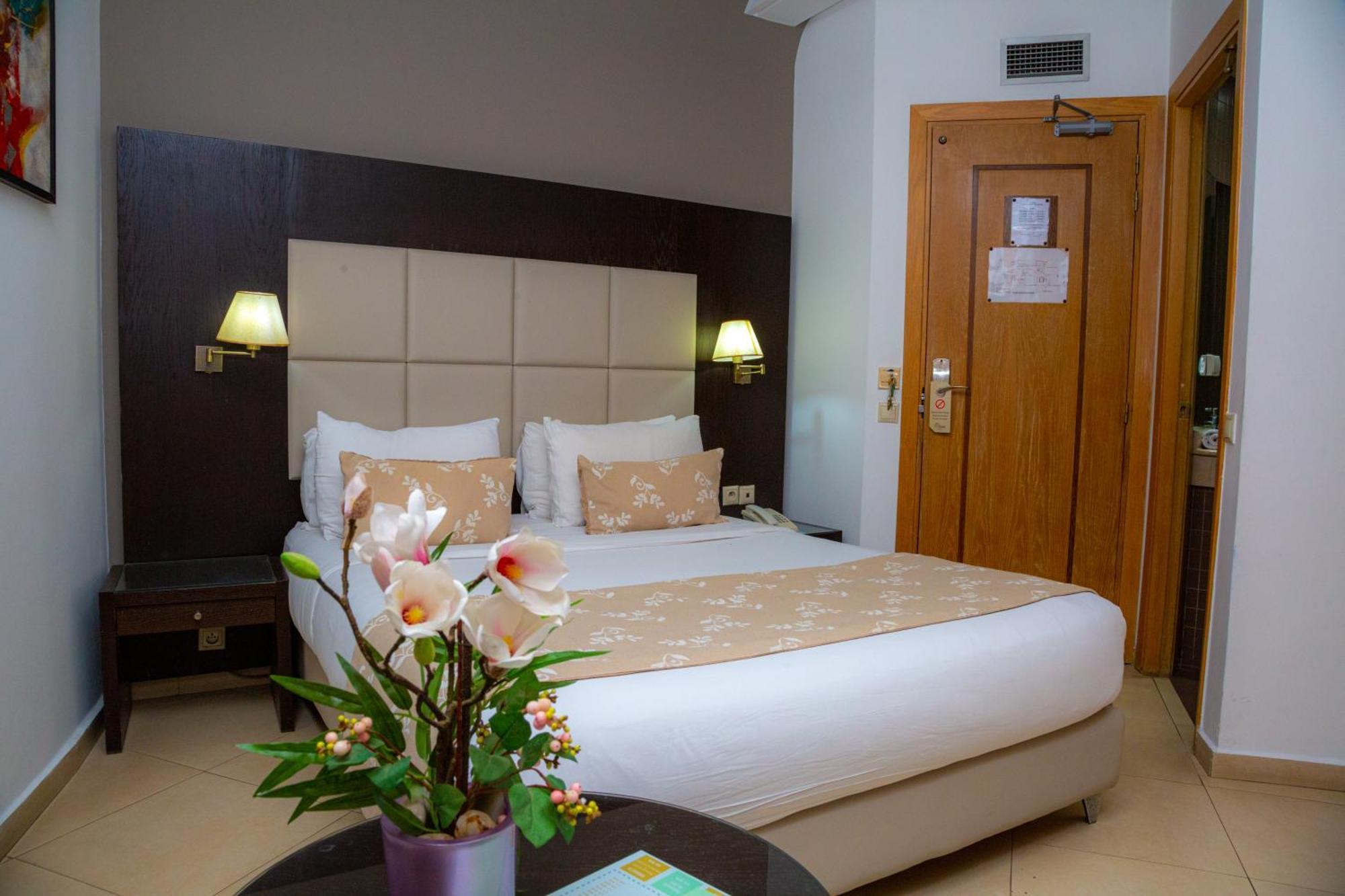 Malak Hotel Rabat Ngoại thất bức ảnh