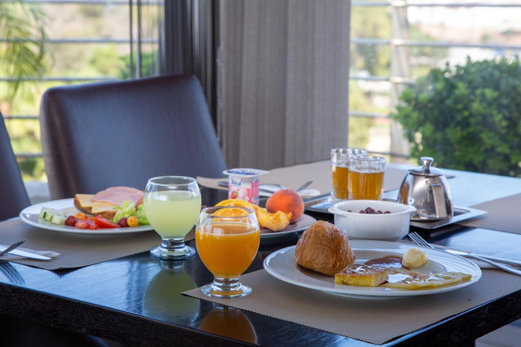 Malak Hotel Rabat Ngoại thất bức ảnh